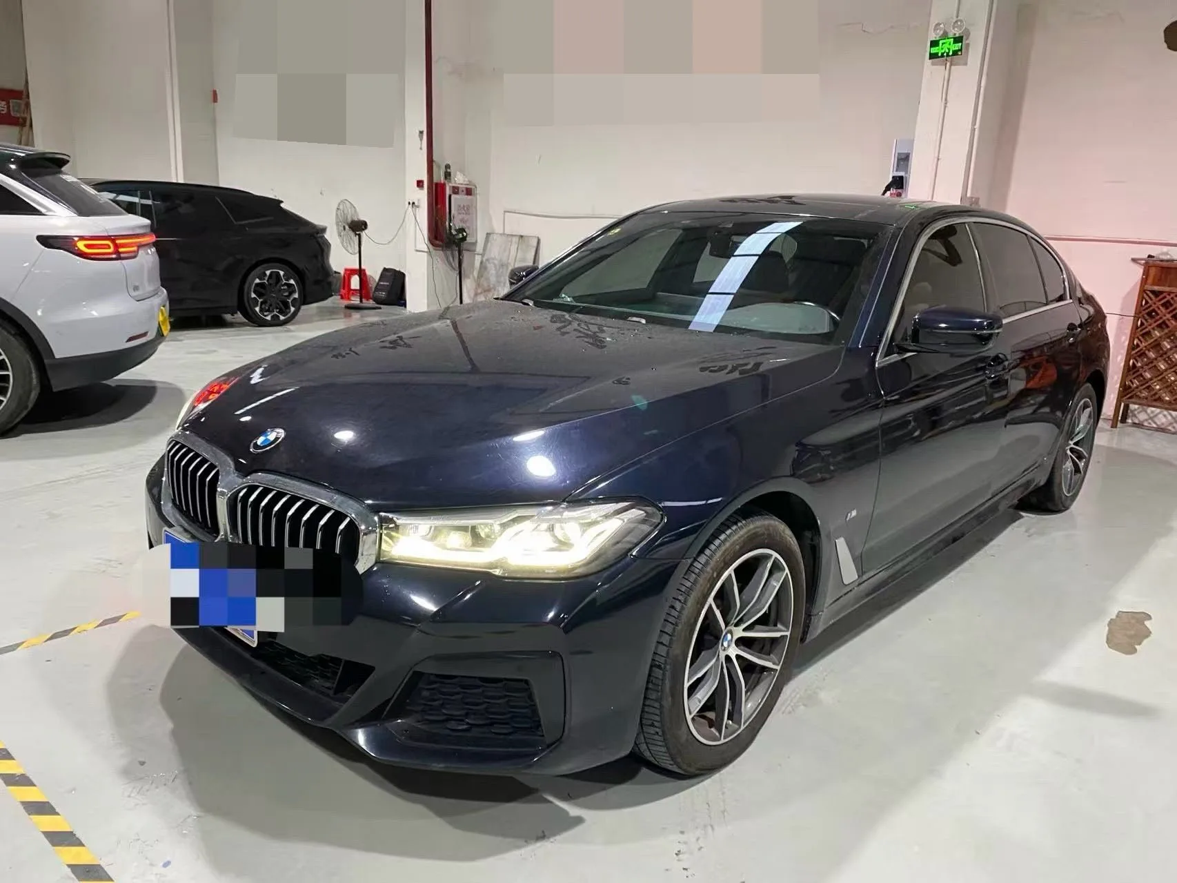 2022 BMW 5 Series 525Li M Sport Package