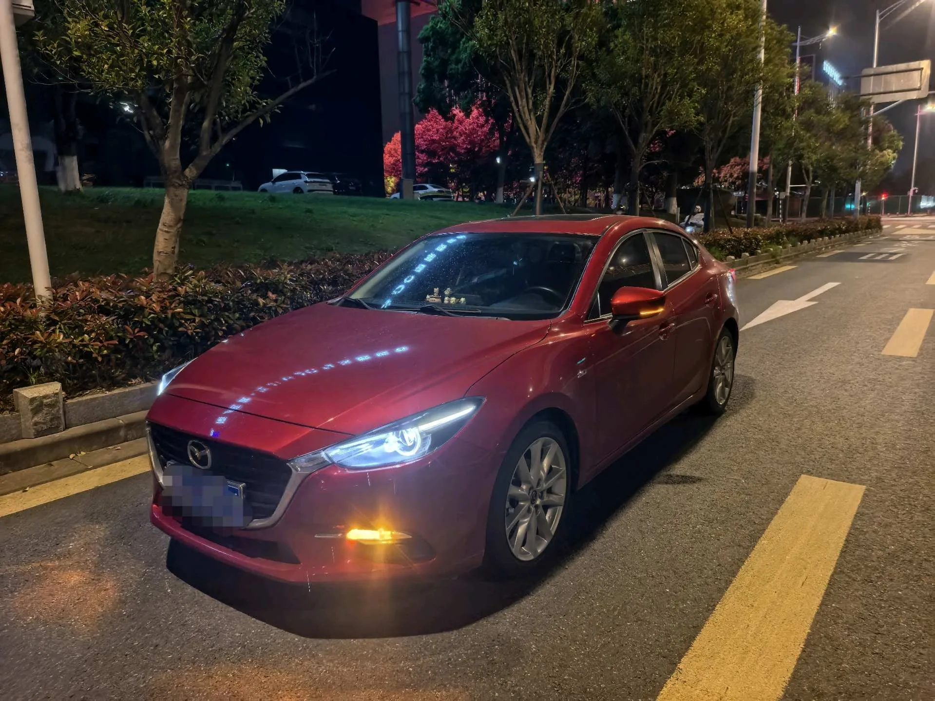 Mazda3 Axela 2017 Sedan 2.0L Automatic Premium (China V Emission Standard)