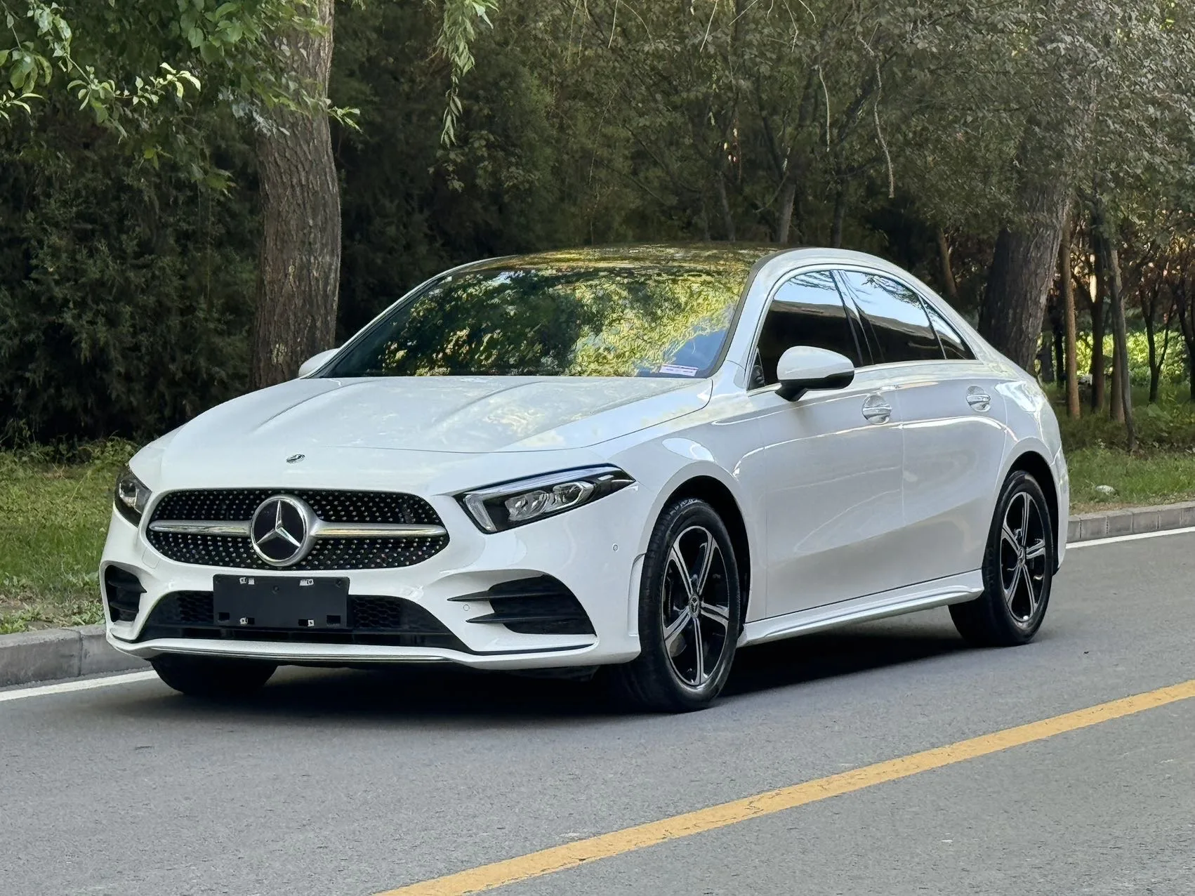 Mercedes-Benz A-Class 2022 A 200 L Sport Sedan Fashion Edition