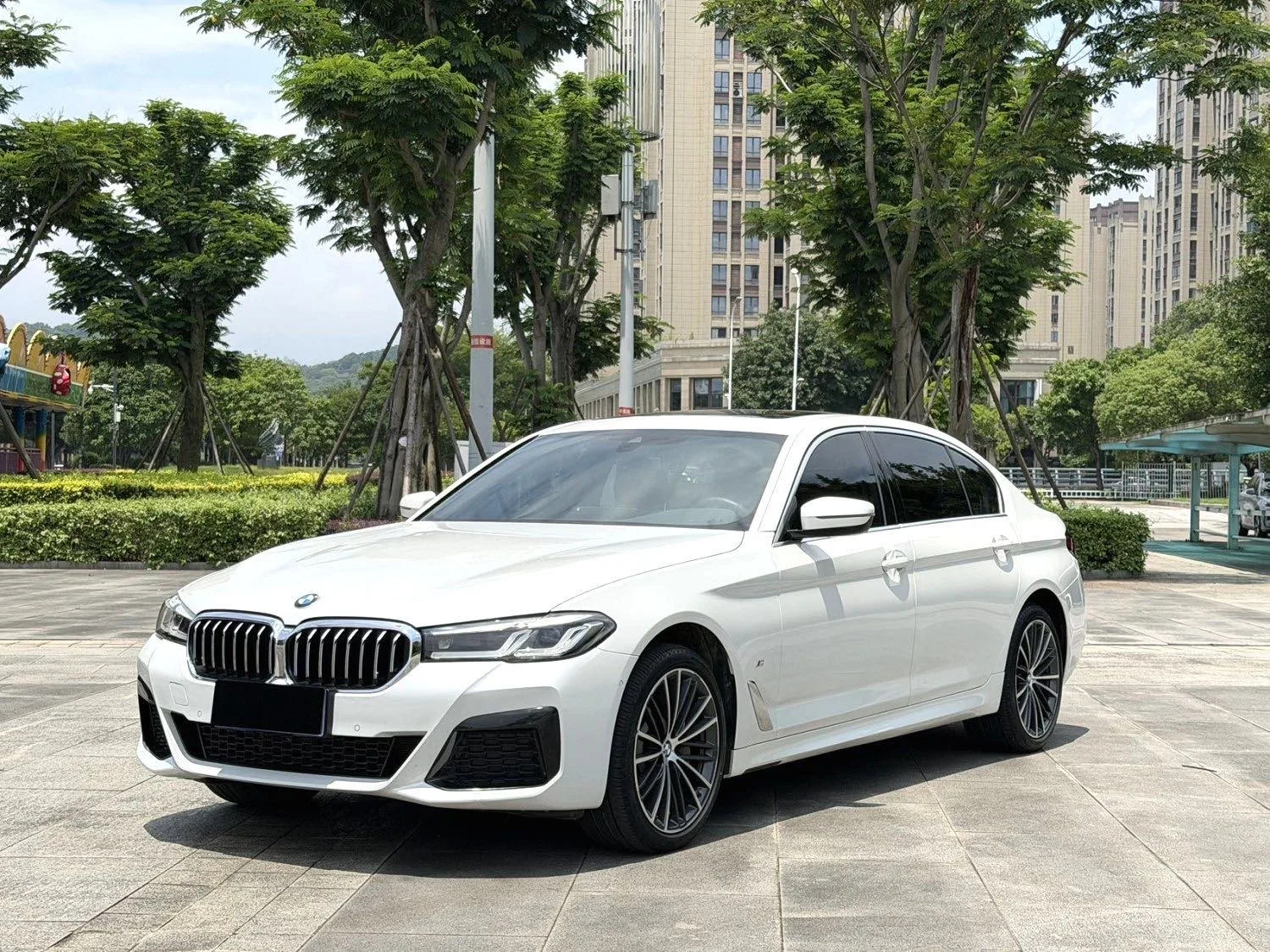 2022 BMW 5 Series Facelift 530Li Leading Edition M Sport Package