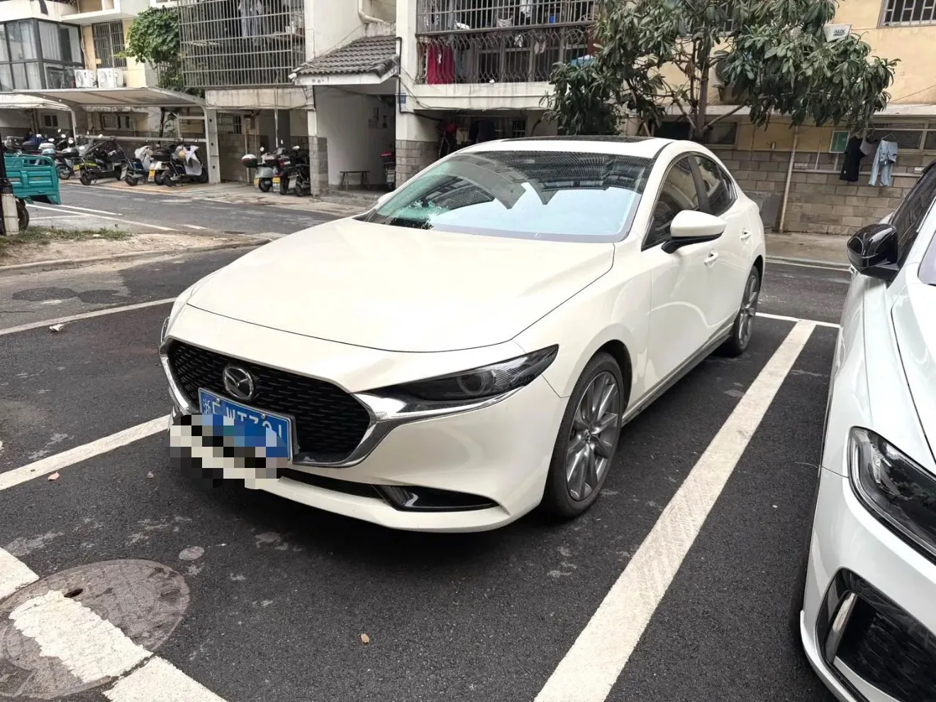 Mazda3 Axela 2023 2.0L Automatic Premium Edition
