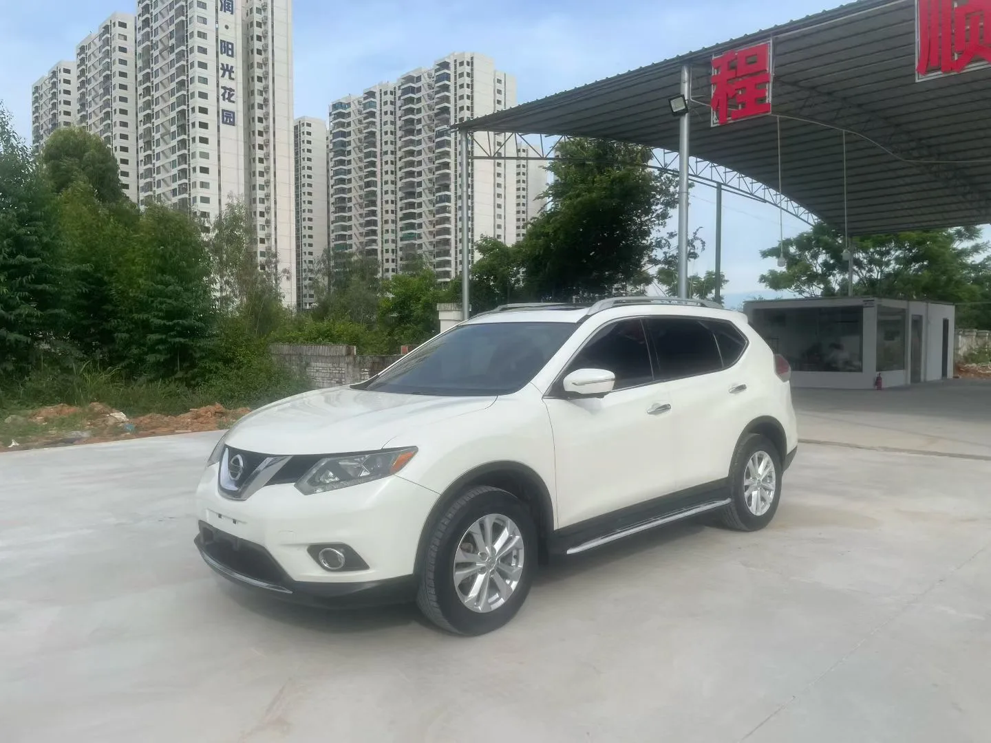 Nissan X-Trail 2014 2.0L CVT Fashion Edition 2WD