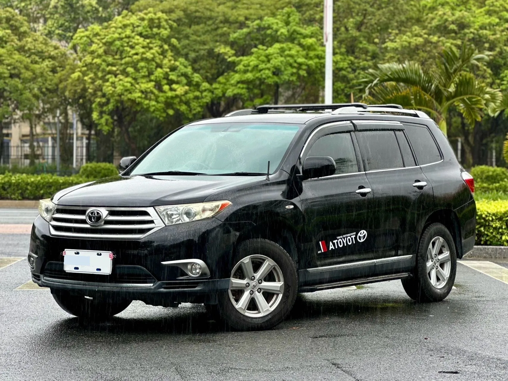 2012 Highlander 2.7L 2WD 5-seater Elite Edition