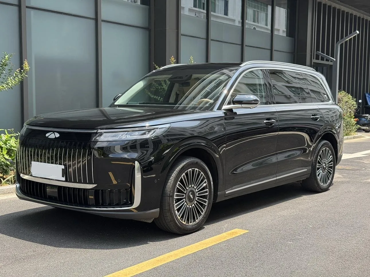 Chery 2026 Fengyun T11 220 Rear-Wheel Drive Dual IMAX Cinema Edition Automatic