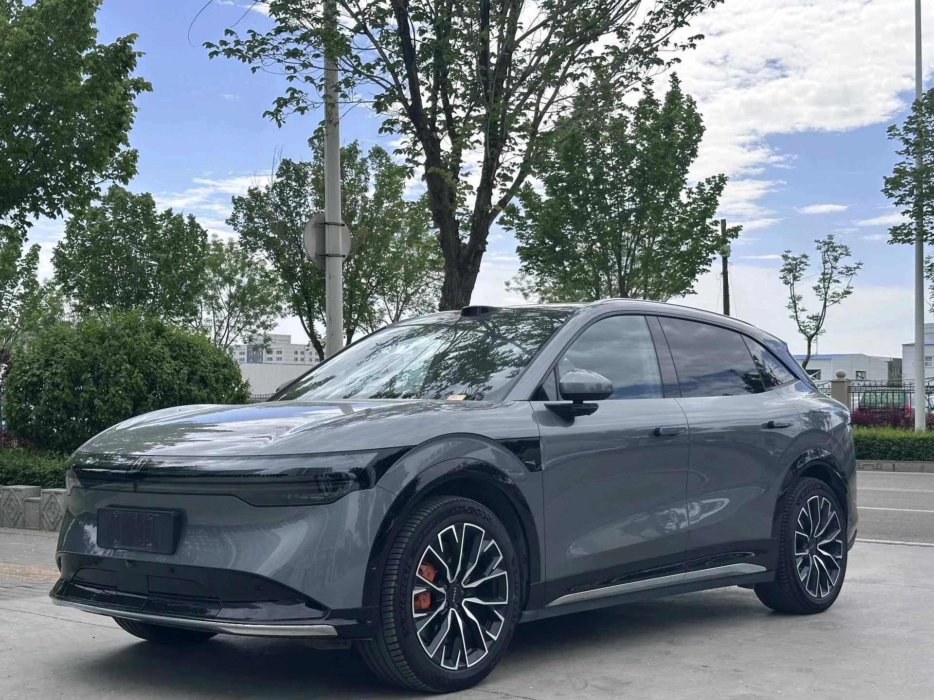JiKrypton 2025 Model JiKrypton 7X 100kWh Long Range Four-Wheel Drive Intelligent Driving Edition Automatic Transmission