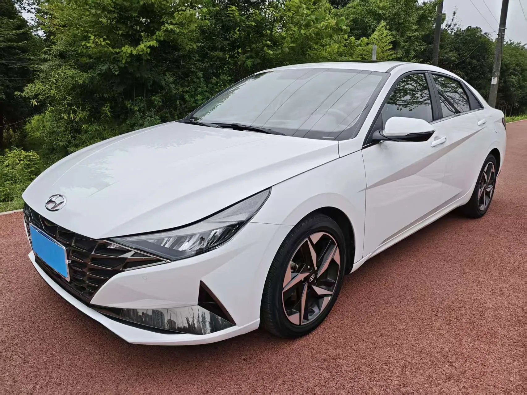 Hyundai Elantra 2022 1.5L CVT GLX Elite Edition