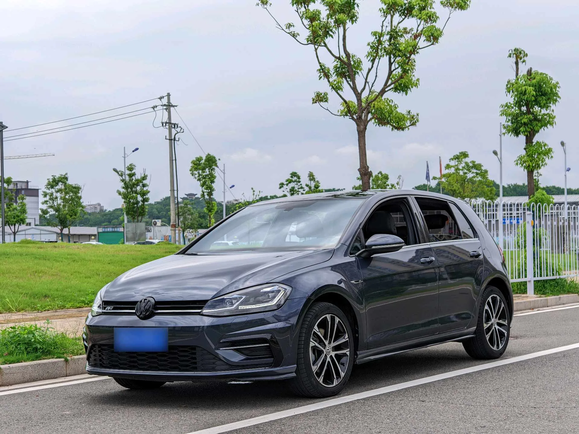 2020 Golf Beloved Edition 280TSI DSG R-Line