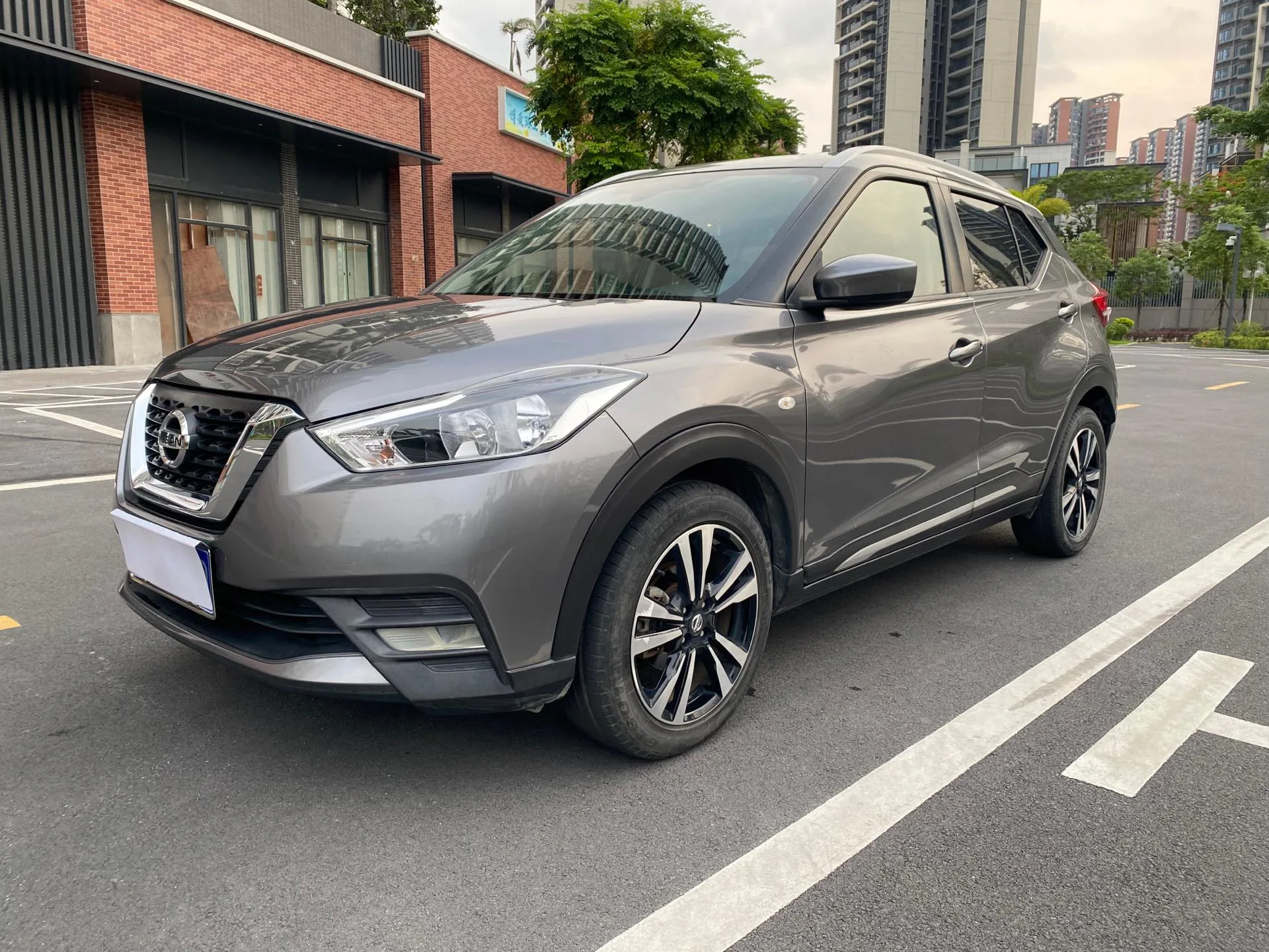 Nissan Kicks 2021 1.5L XL CVT Cool Edition