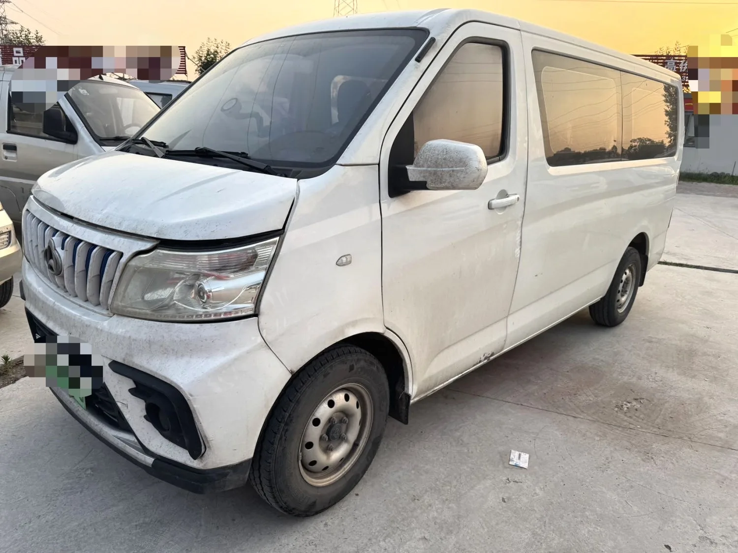 Changan Commercial 2023 Ruixing EM80, 6-Seater Comfort Edition with Tailgate, 38.7 kWh, Automatic Transmission