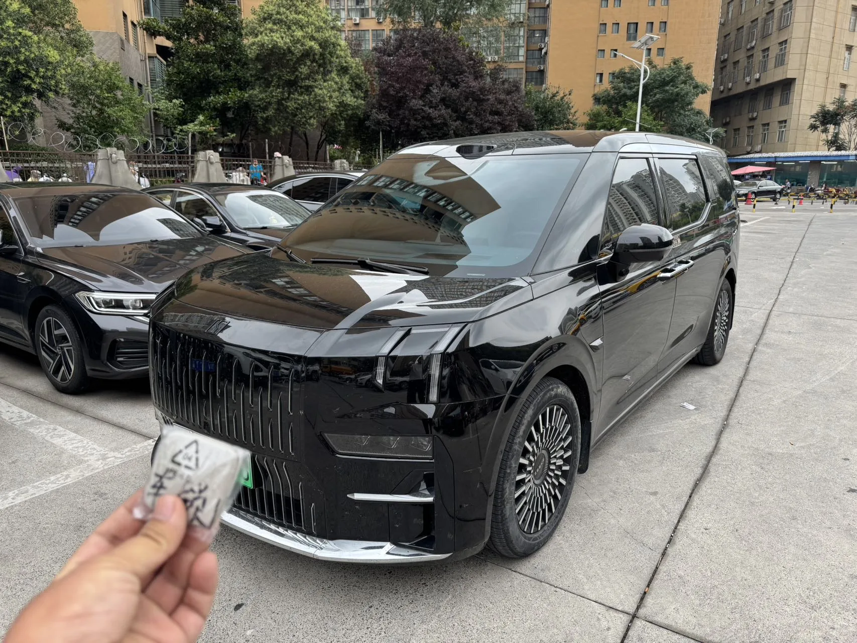Extreme Krypton 009 2024 Model 7-Seat Aisle Edition 4WD 108kWh