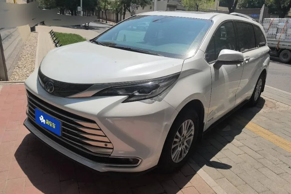 2021 Sienna 2.5L Hybrid Premium Edition