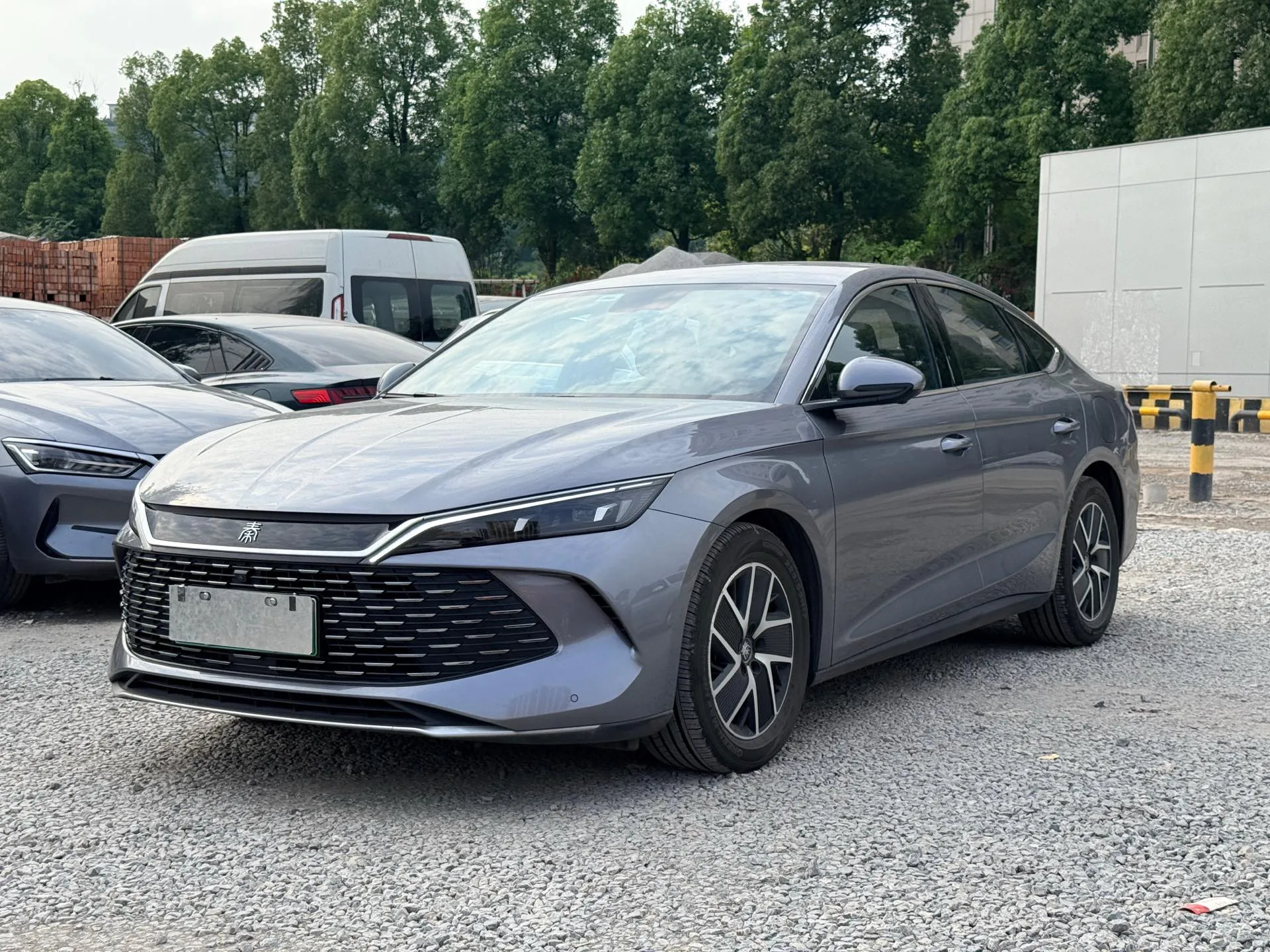 Qin L 2024 DM-i 80KM Super Edition