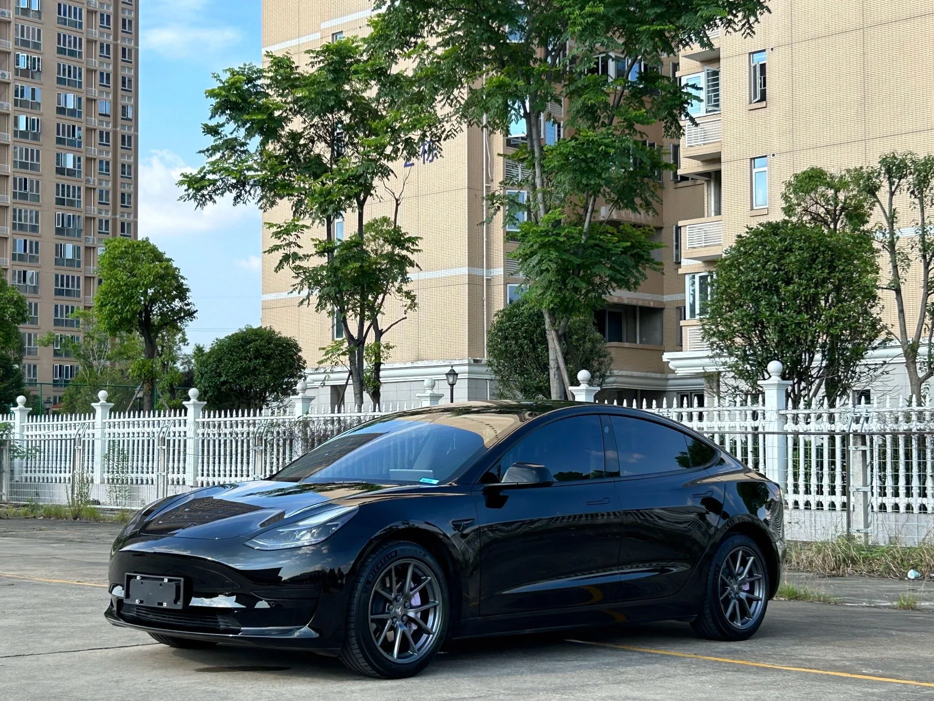 Model 3 2022 Rear-Wheel Drive