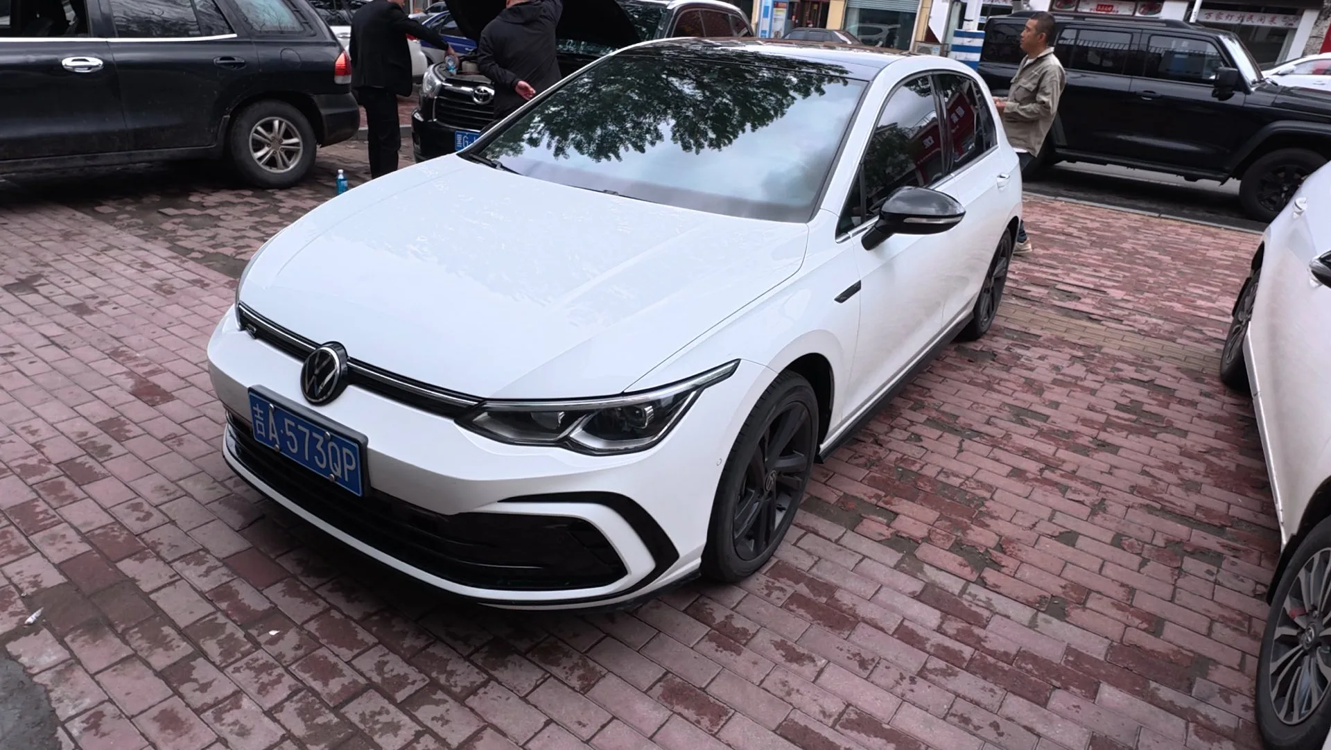 Volkswagen 2023 Golf 8 R-Line 1.4TSI 280TSI Automatic