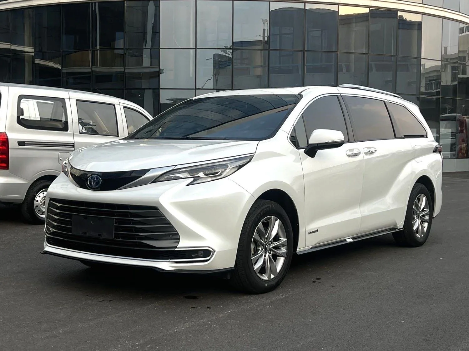 2021 Sienna 2.5L Hybrid Supreme Edition