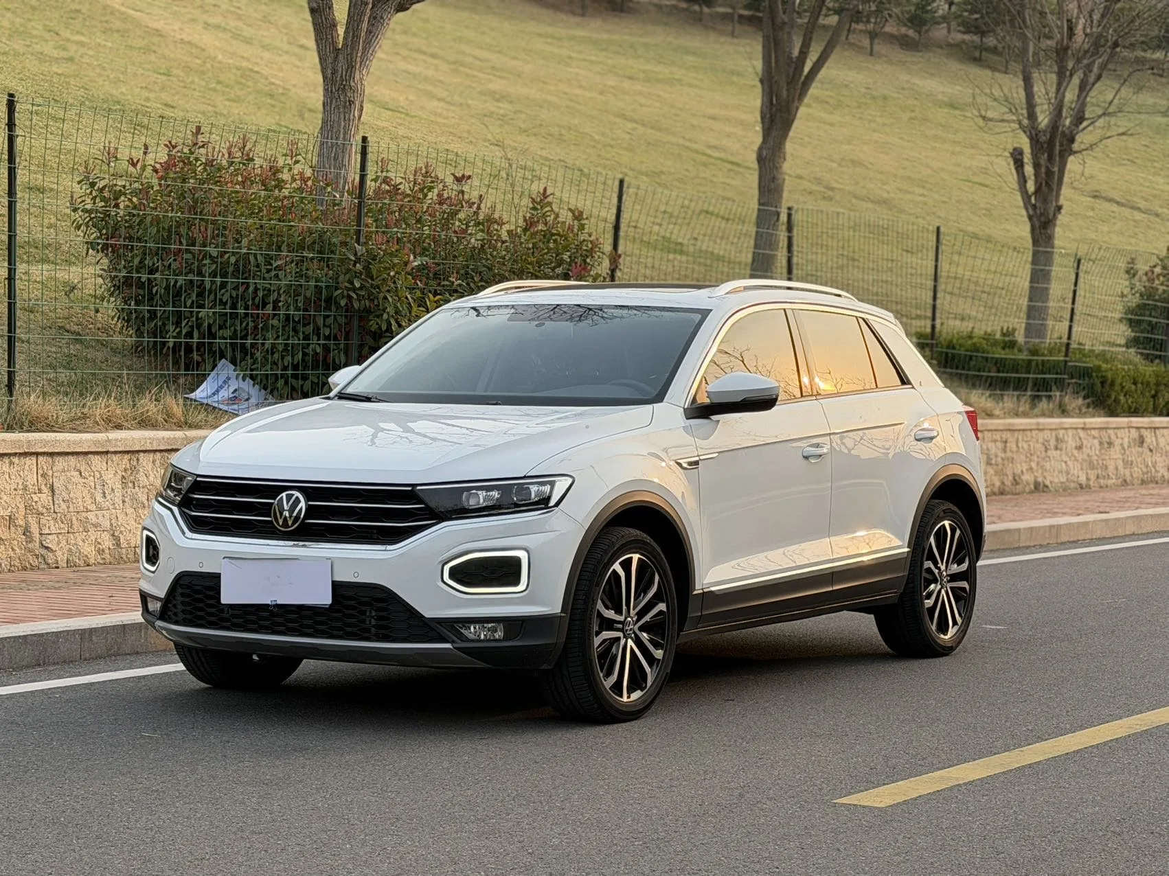 2022 T-ROC 280TSI DSG 2WD R-Line Pro PLUS
