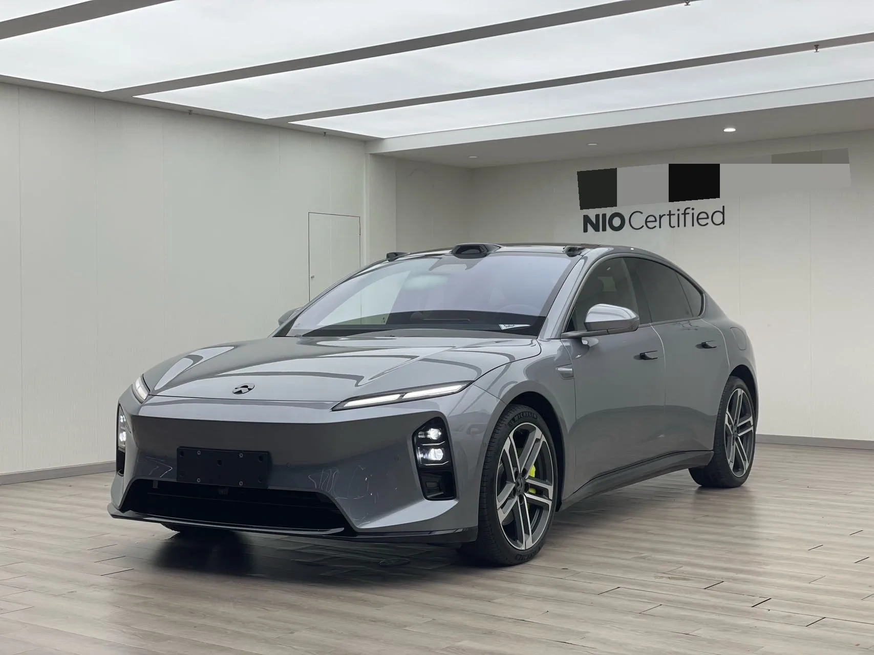 NIO 2025 ET5 Champion Edition 75kWh Automatic
