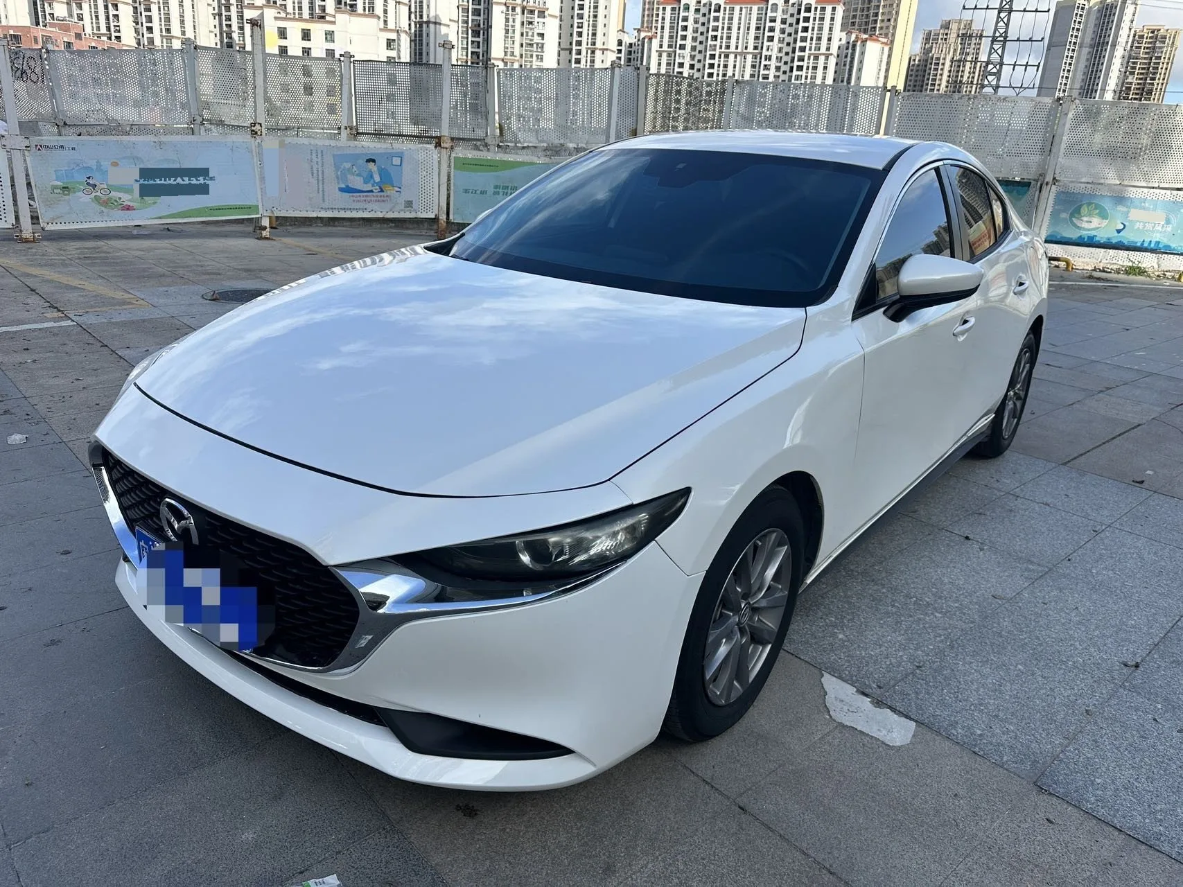 Mazda3 Axela 2020 1.5L Automatic Premium Edition