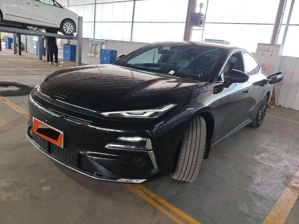Galaxy Star 8 2025 Model 130km EM-i Premium Edition