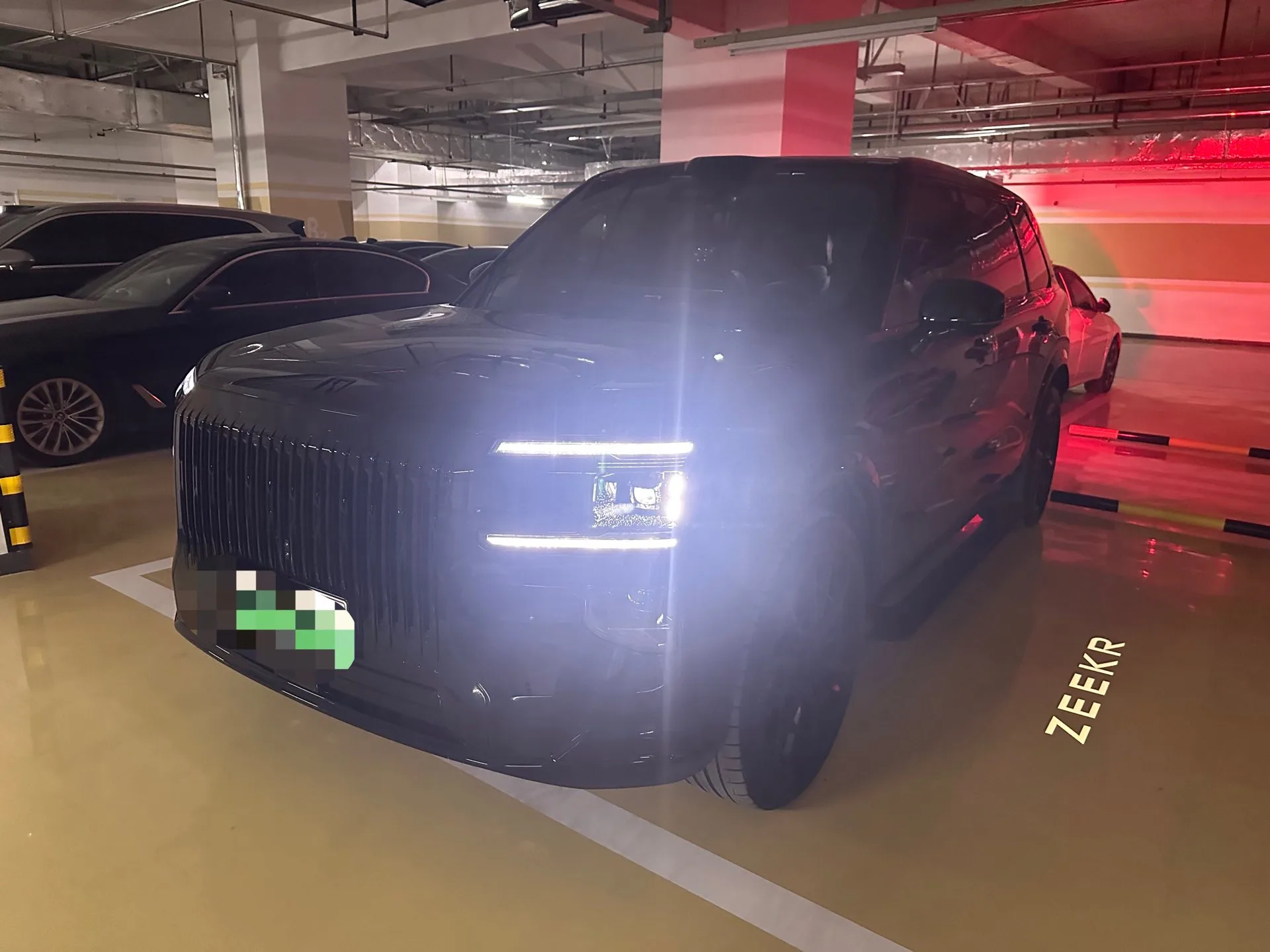 JiKrypton 2025 JiKrypton 9X 2.0T Obsidian Black Edition 70kWh Automatic