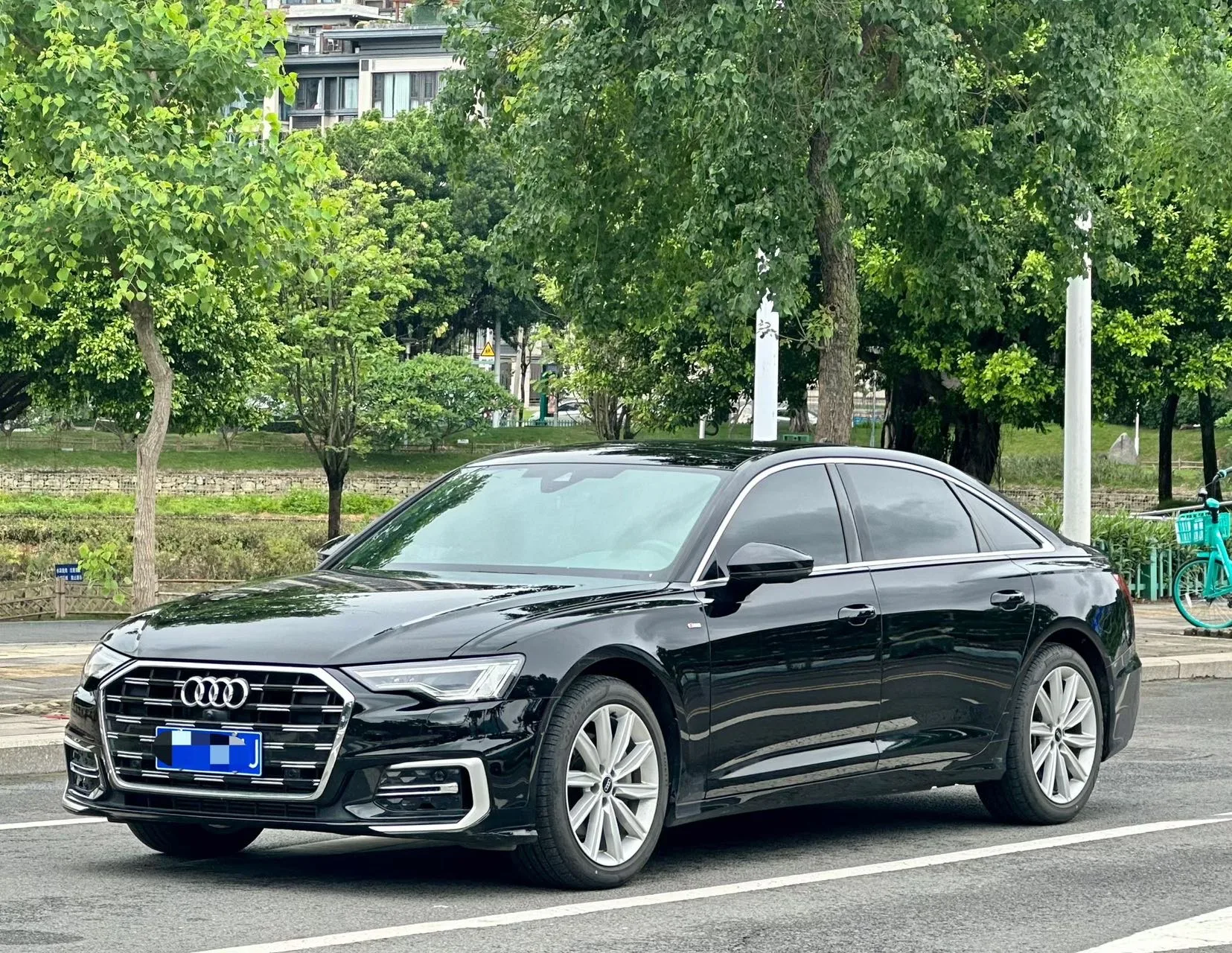 Audi 2024 A6L 2.0TFSI 45TFSI Premium Dynamic Edition Automatic