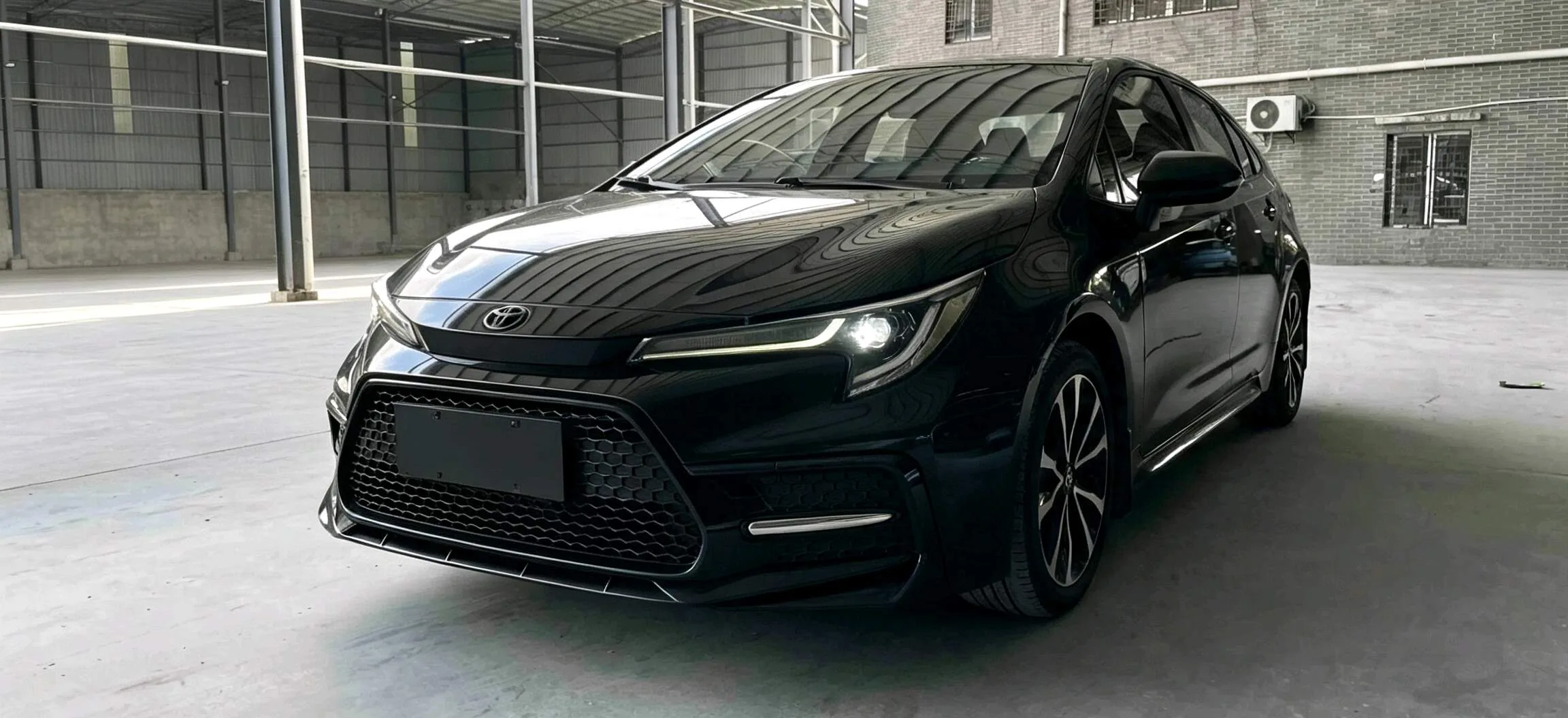 Levin 2022 185T CVT Sport Edition