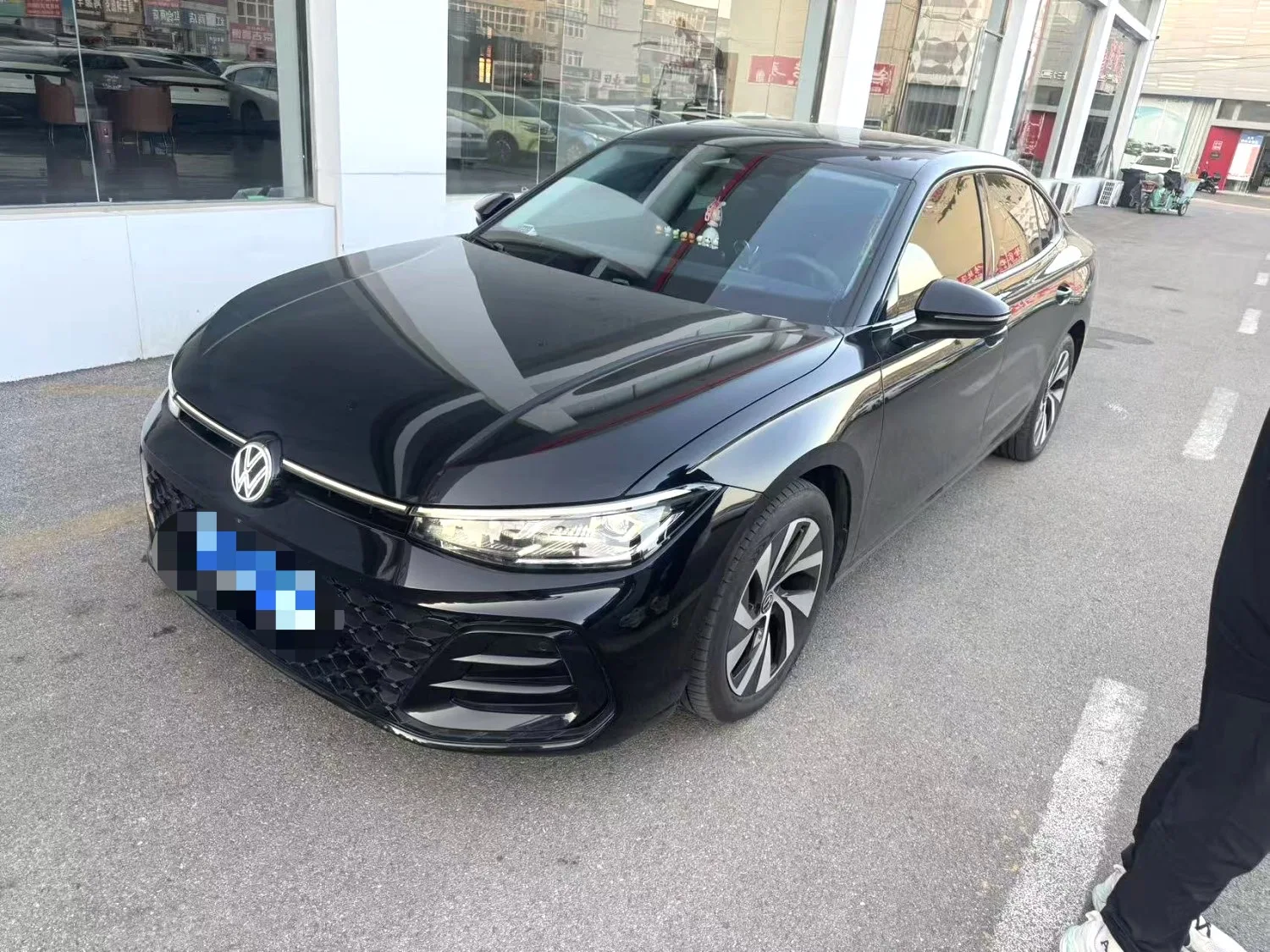 Volkswagen 2025 Passat Pro 2.0TSI 380TSI Starry Dragon Edition Automatic