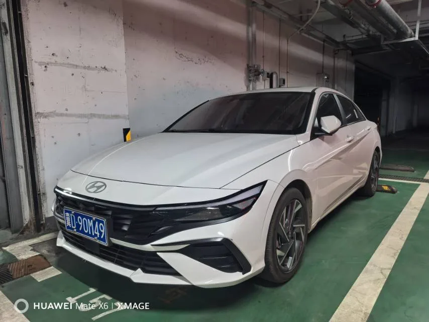 Hyundai Elantra