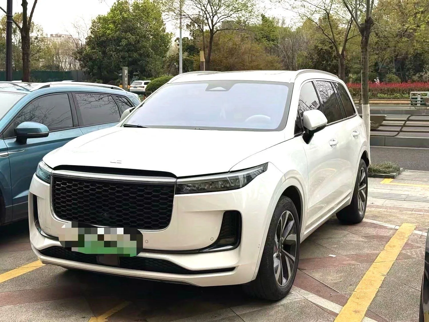 Li Auto ONE 2021 Extended Range 6-Seater Version