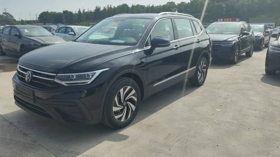 Volkswagen 2025 Tiguan L 1.5TSI 300TSI Outstanding Edition 2WD Dragon Edition Automatic Transmission