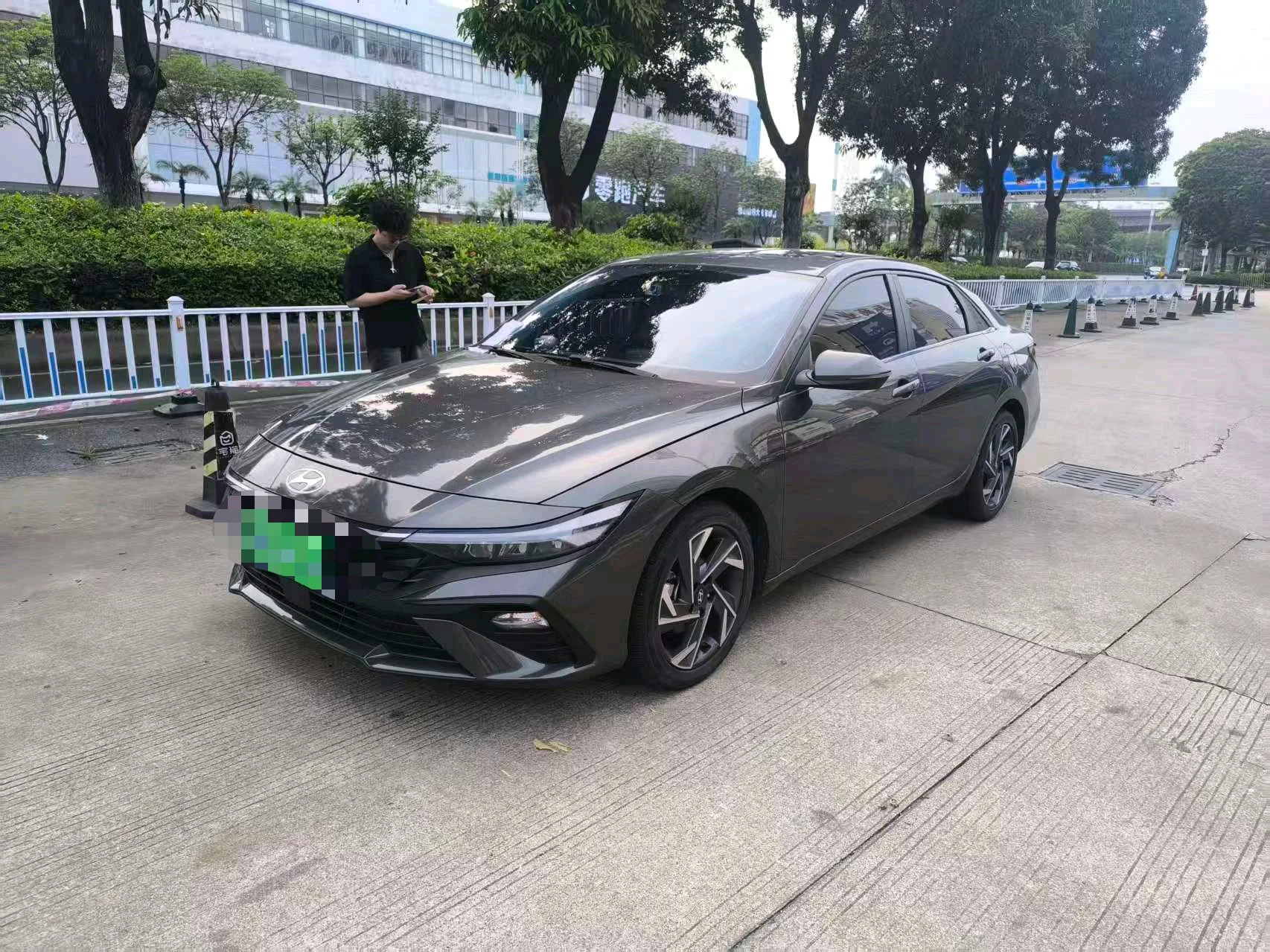 Hyundai Elantra 2023 1.5L CVT GLX Elite Edition