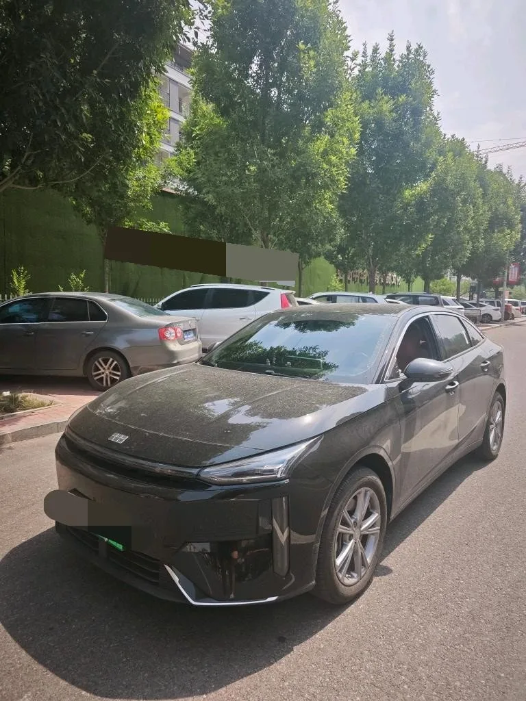 Geely Galaxy 2025 L6 EM-i 1.5 140km Long Range Edition, Automatic Transmission