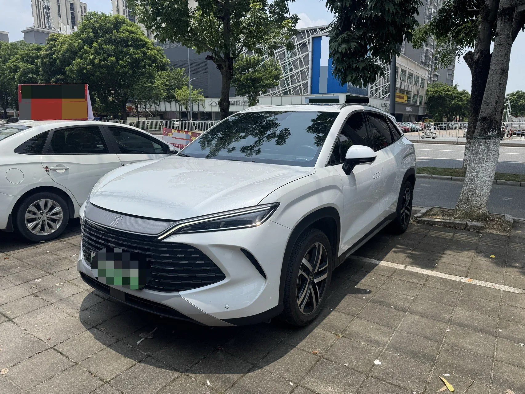 BYD 2024 Song L DM-i 1.5 CVT 112km/h Superior Edition Automatic