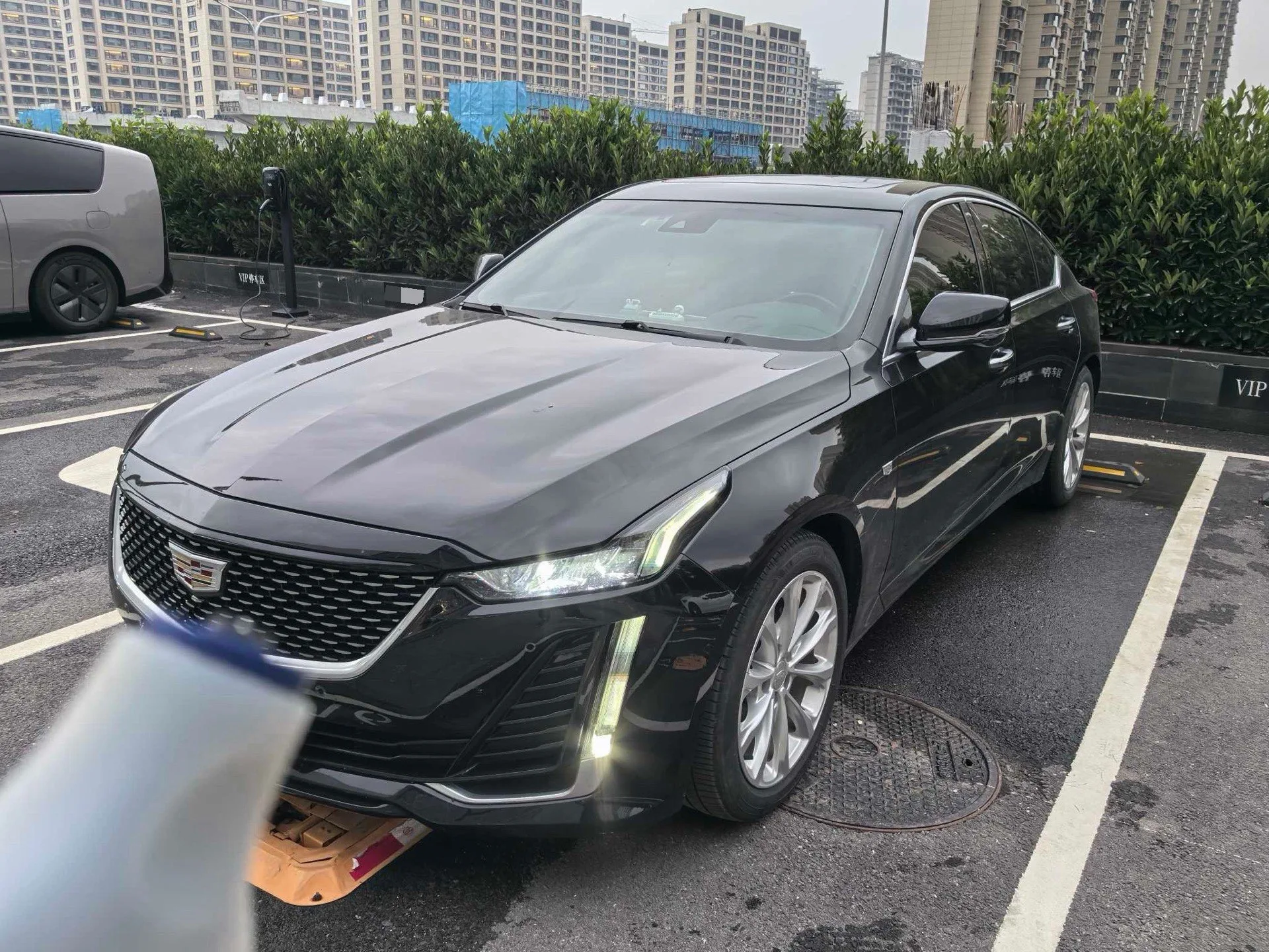 2022 Cadillac CT5 28T Luxury