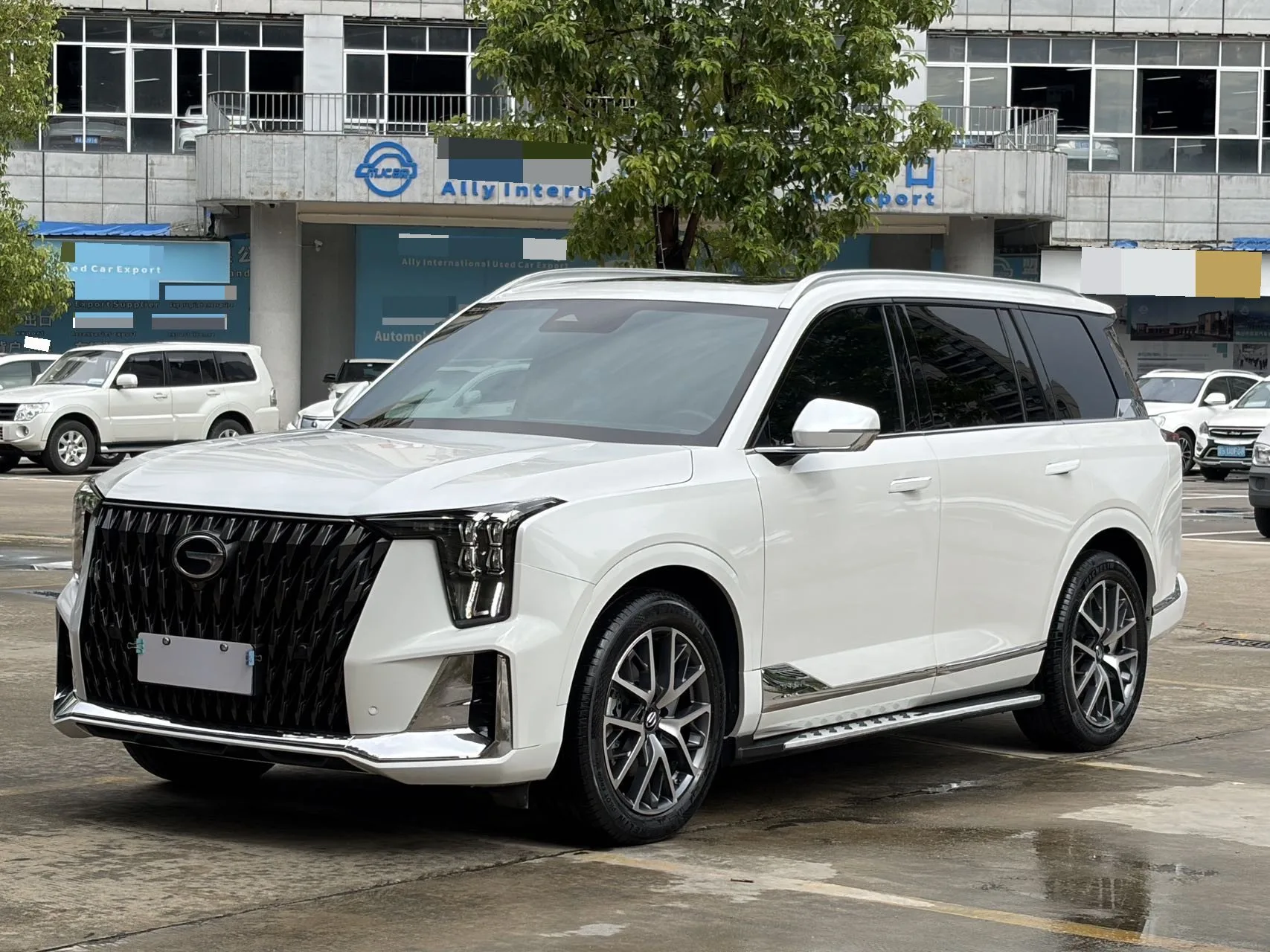 GAC GS8 2022 Dual-Hybrid Series 2.0TM Front-Wheel Drive Premium Edition (7-Seater)