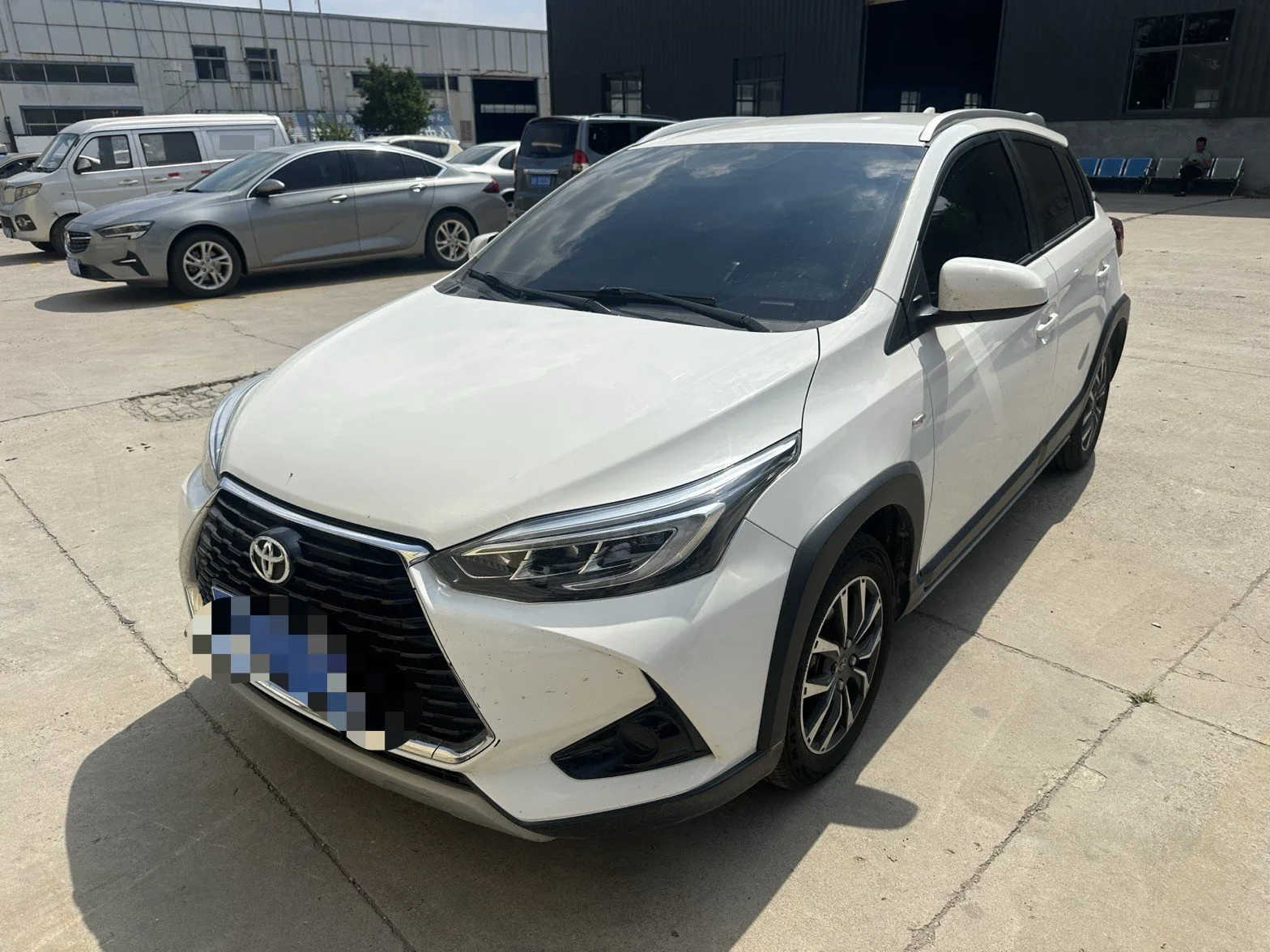 YARiS L Zhixuan 2022 1.5L CVT Leading PLUS Edition