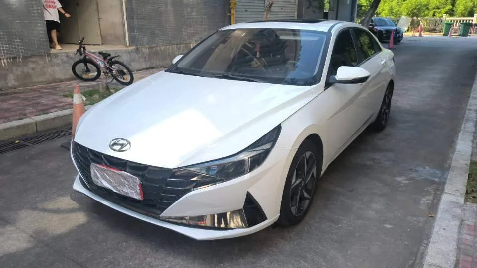 Hyundai Elantra 2021 1.5L CVT GLX Elite Edition