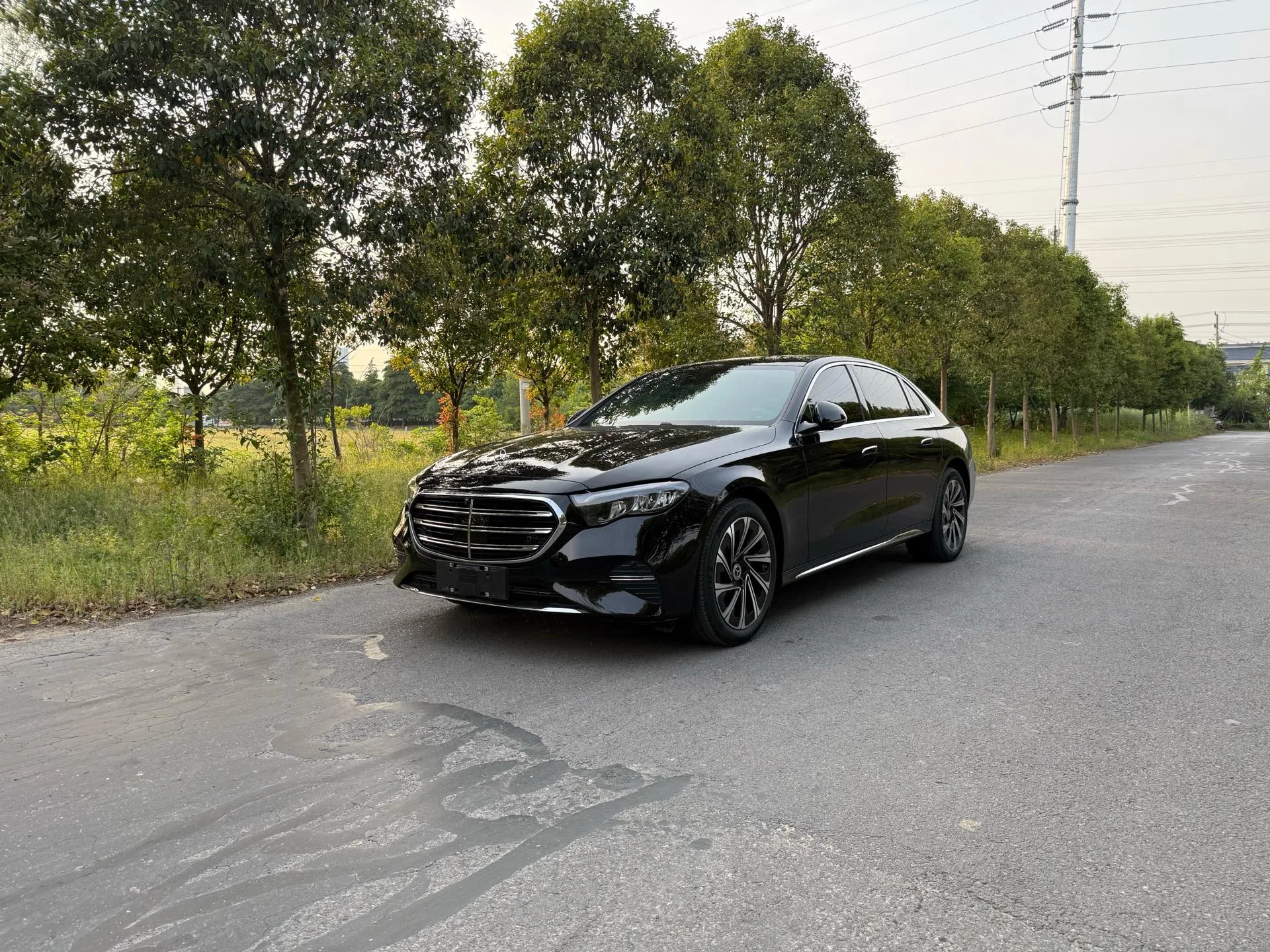 Mercedes-Benz E-Class 2025 E 300 L 48V 2.0T Fashion Automatic