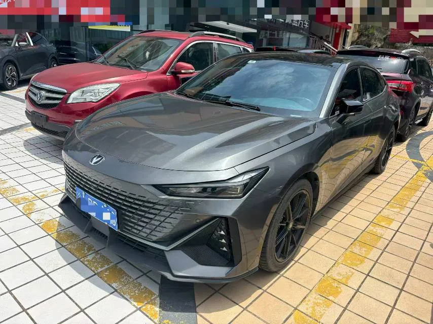 Changan UNI-V