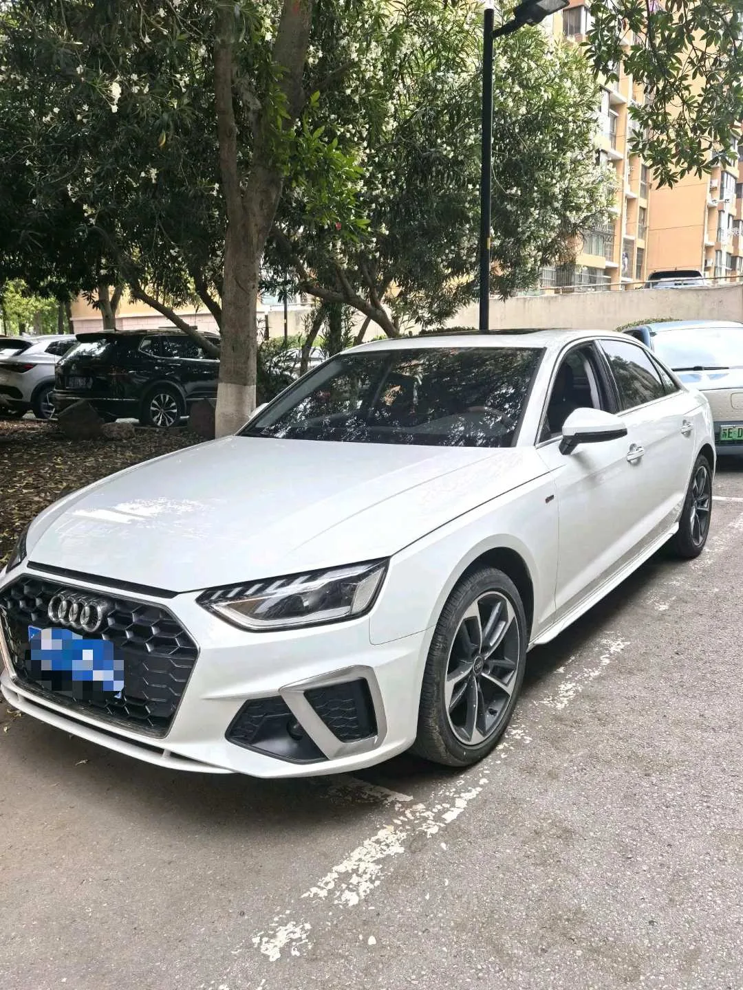 Audi 2024 A4L 2.0TFSI 40TFSI Fashion Dynamic Automatic