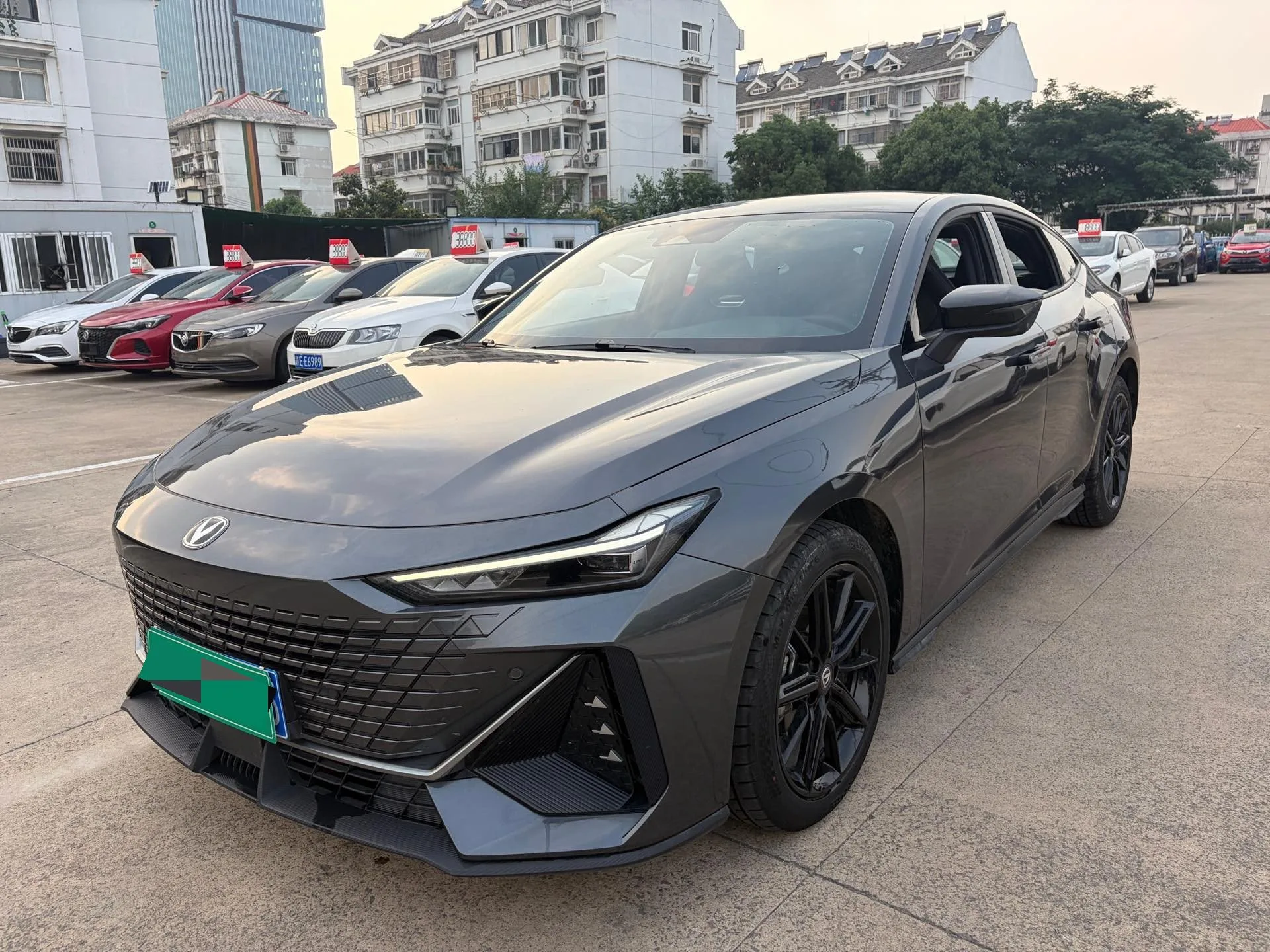 Changan 2023 UNI-V 1.5T Premium Automatic