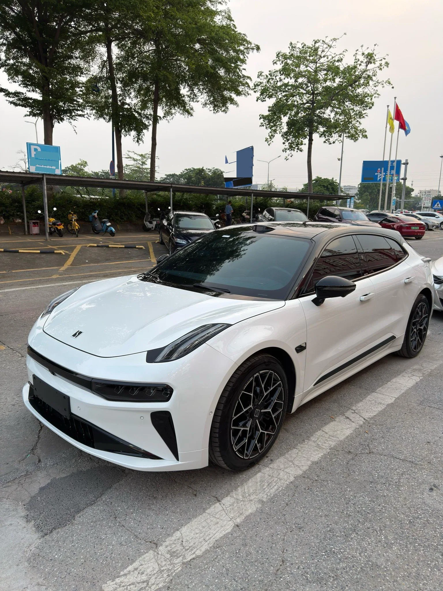 Extreme Krypton 001 2024 WE Edition 100kWh Rear-Wheel Drive