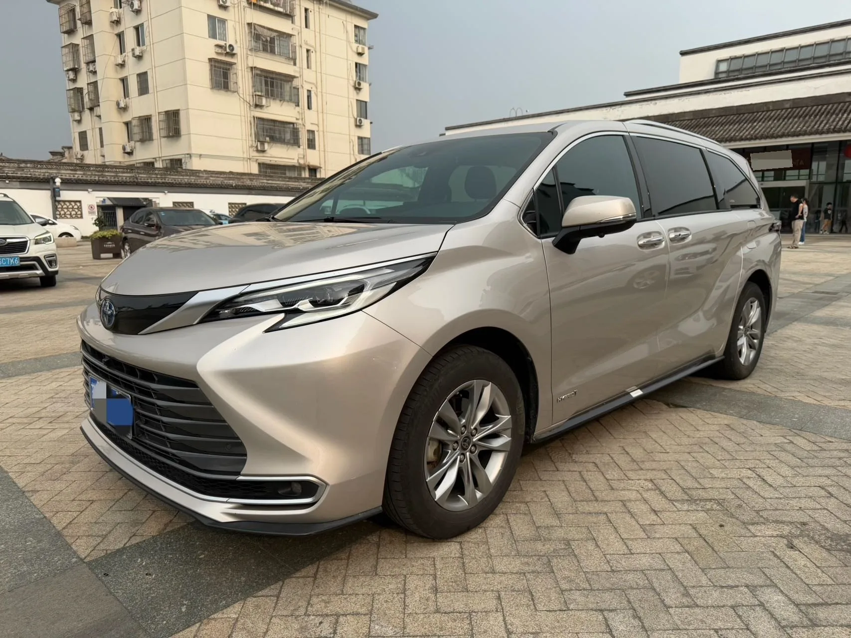 2021 Sienna 2.5L Hybrid Supreme Edition