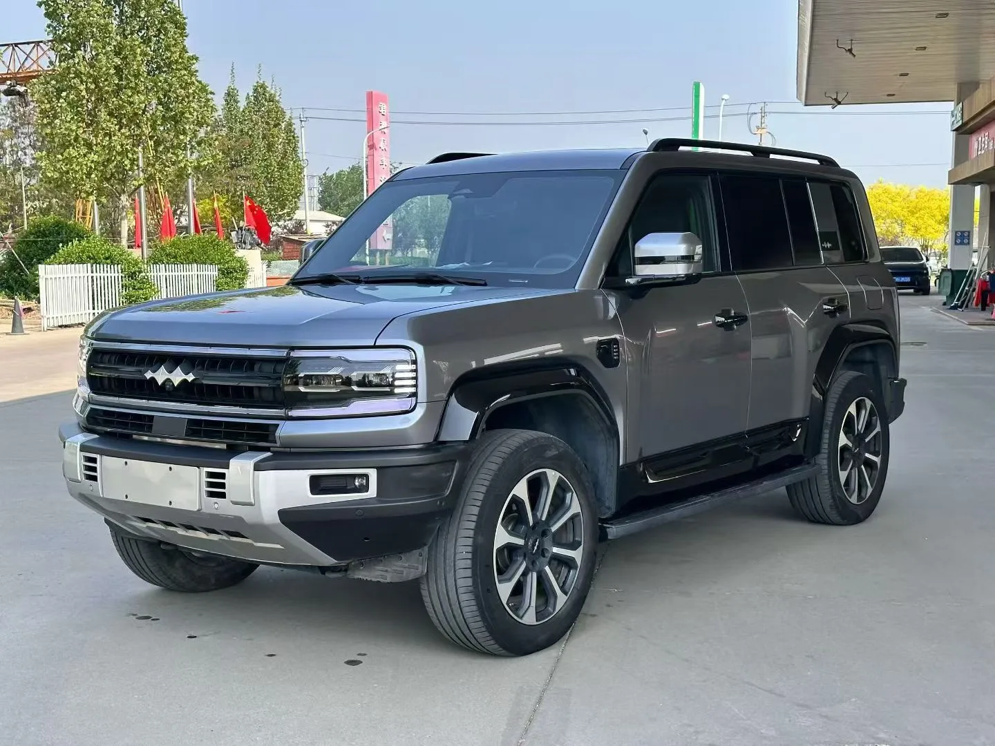 Leopard 5 2023 Model Year Navigation Edition