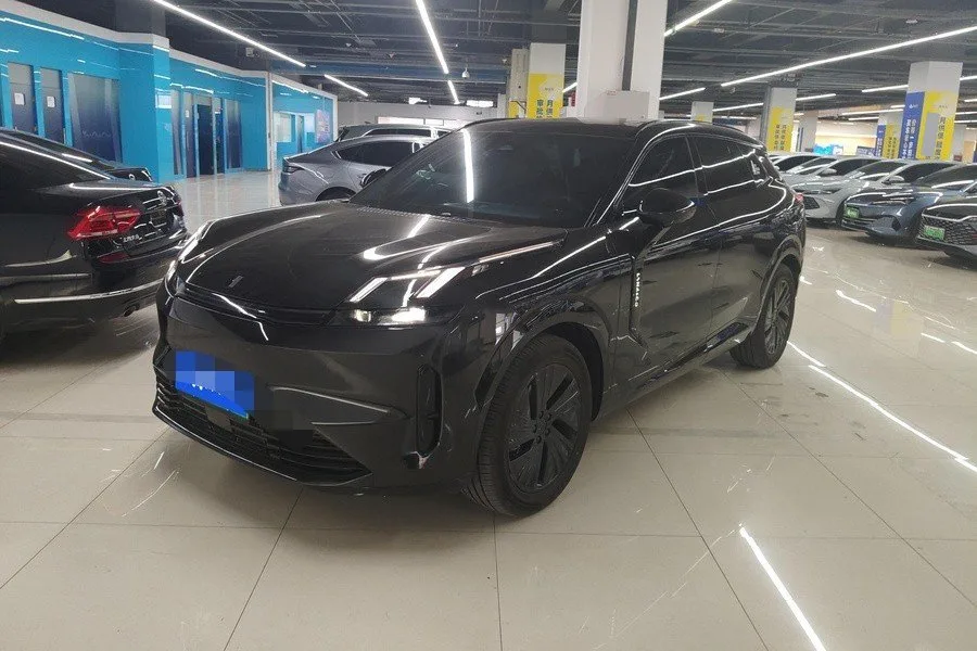 Lynk & Co 2025 Lynk & Co 08 EM-P 1.5T 120km Long Range Pro Automatic