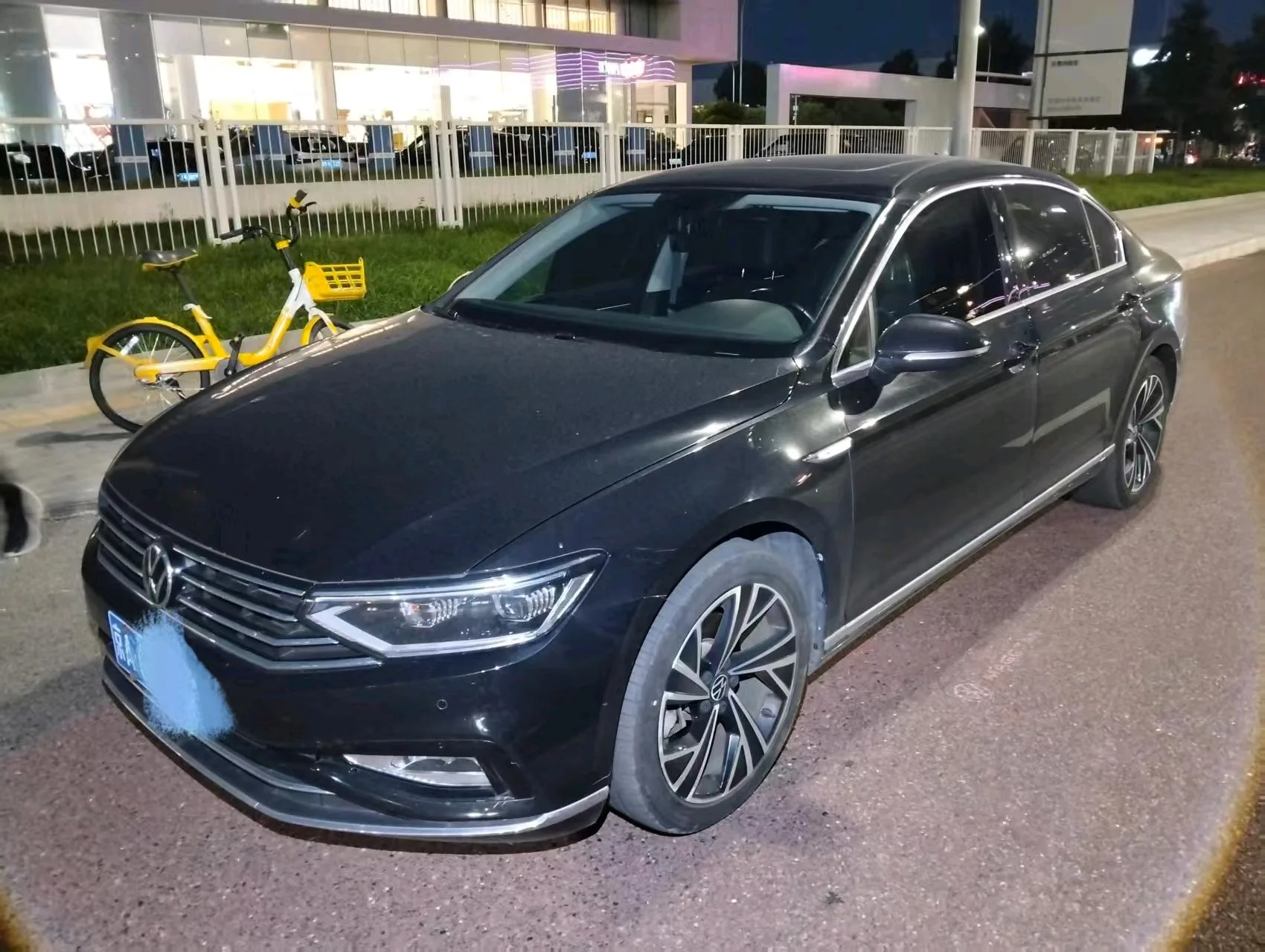 Volkswagen Passat 2021 330TSI DSG 30th Anniversary Edition