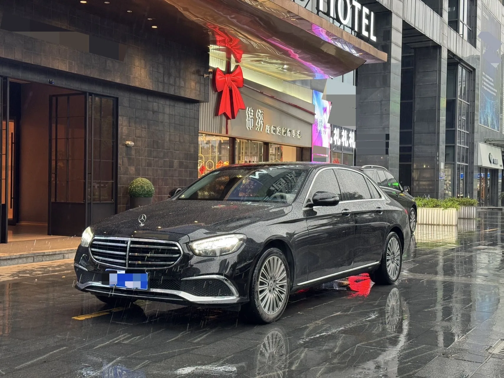 Mercedes-Benz E-Class 2021 E 300 L Fashion Edition