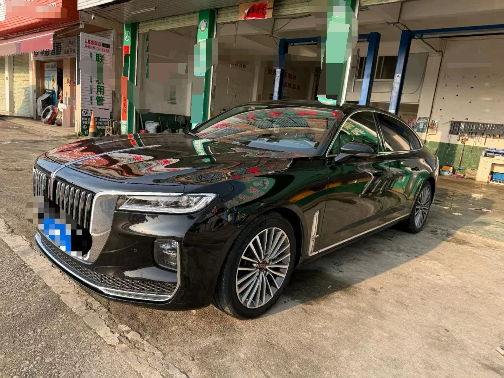 Hongqi H9 2022 2.0T Intelligent Flagship Edition