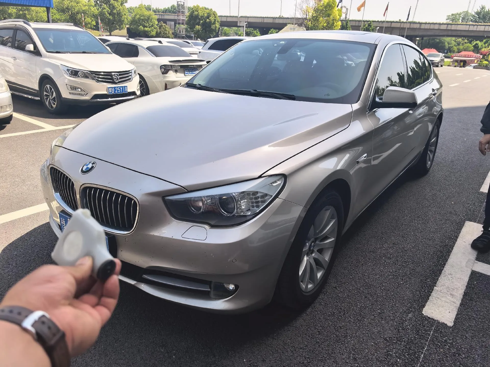 BMW 5 Series GT 2013 535i Leading Edition