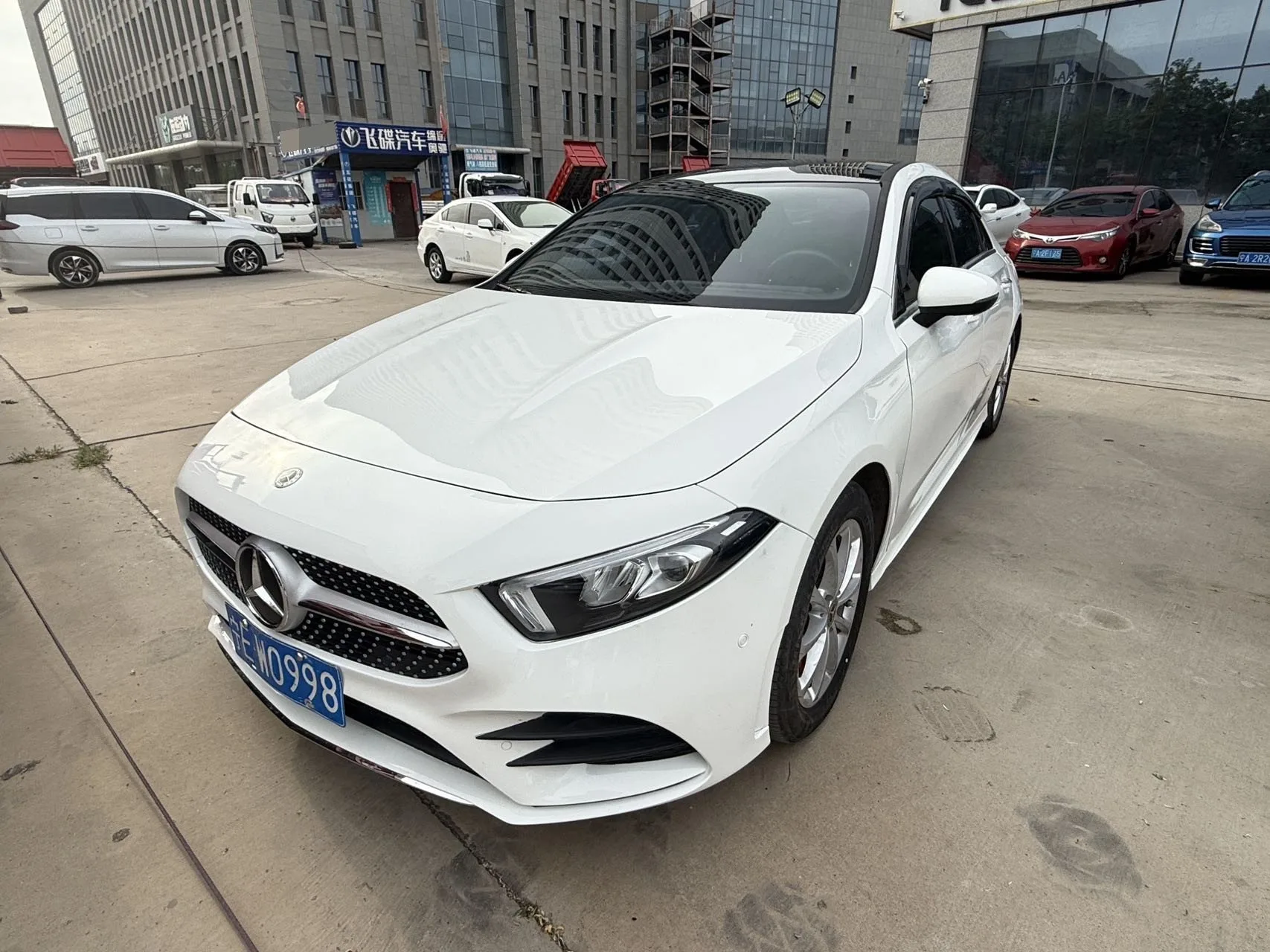 Mercedes-Benz A-Class 2020 Facelift A 200 L Sport Sedan Fashion Model